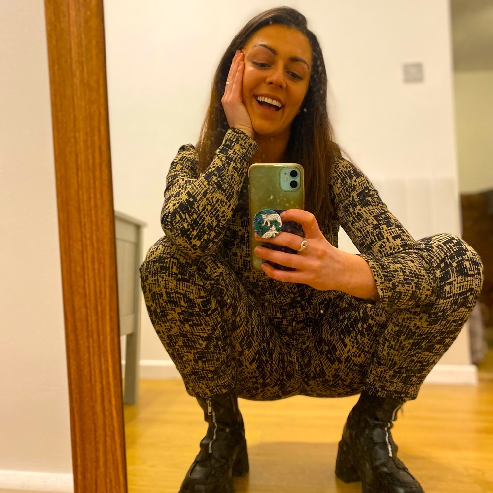 Meet your Posher, Jessica